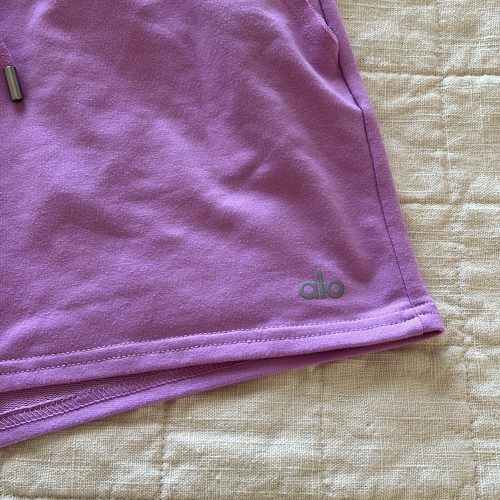 ALO Yoga Lavender Women's Shorts - Picture 2 of 3